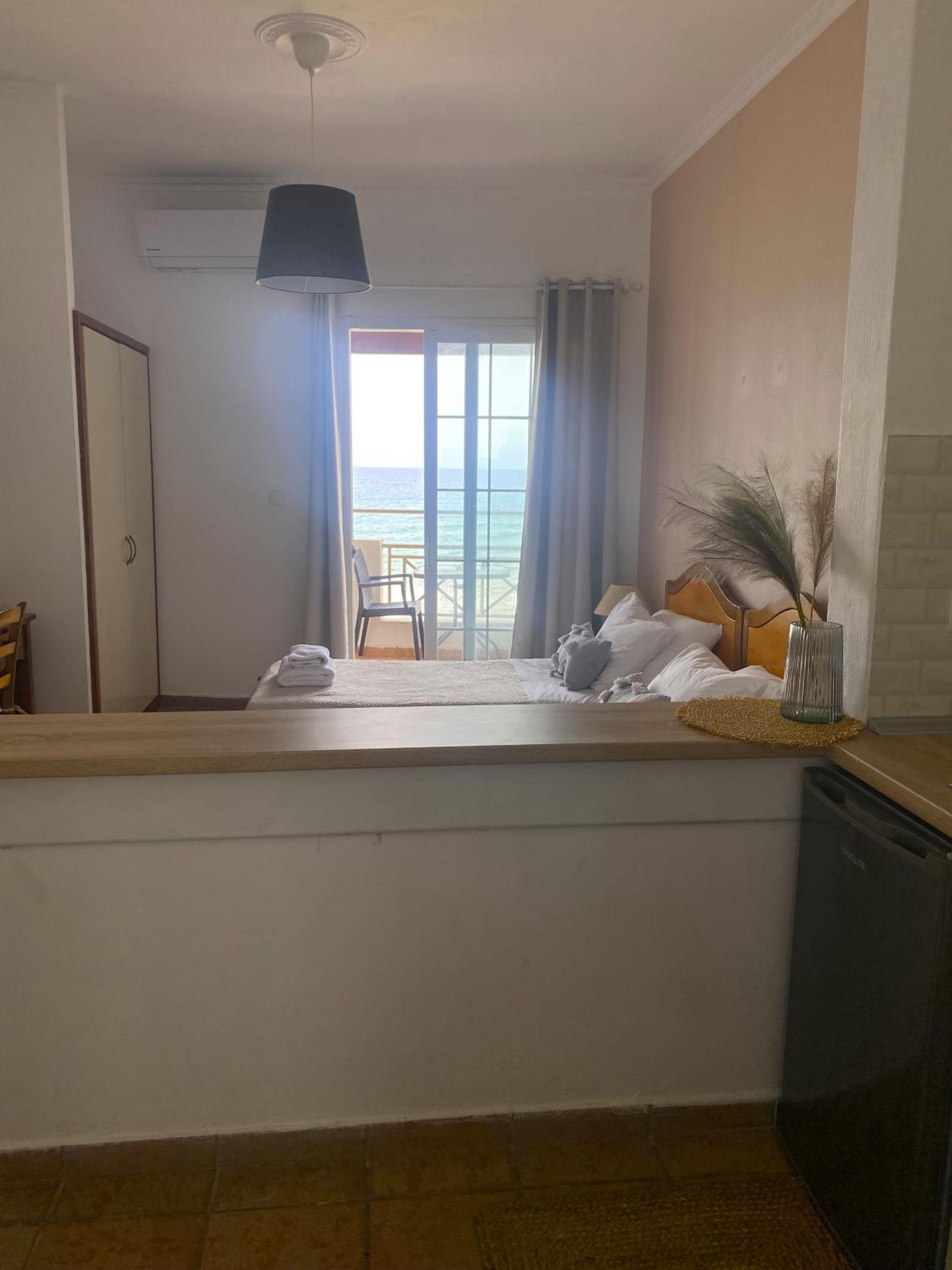 Nereides Appart hôtel *
